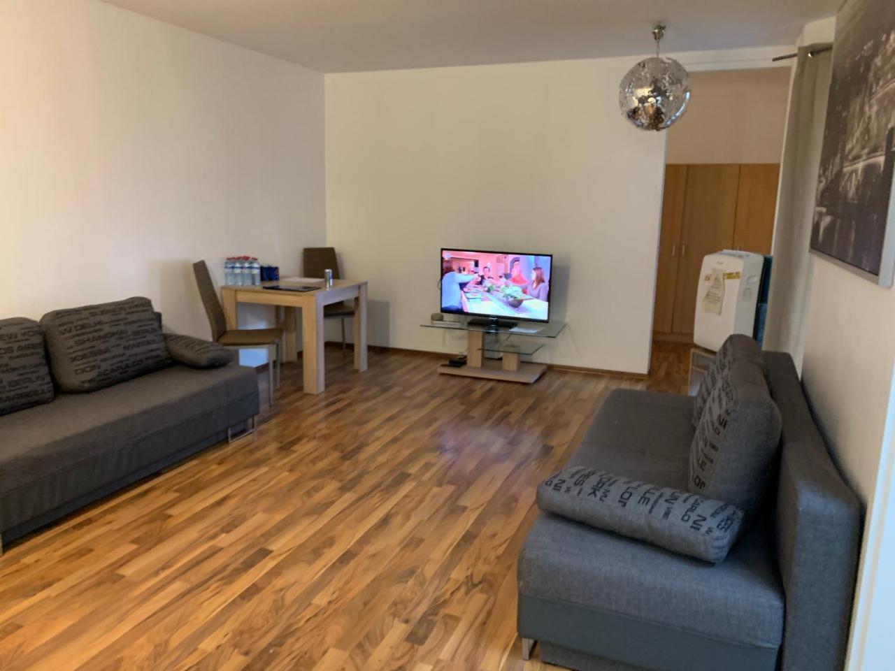 Kn Kahtan Boarding House Apartment München Ngoại thất bức ảnh