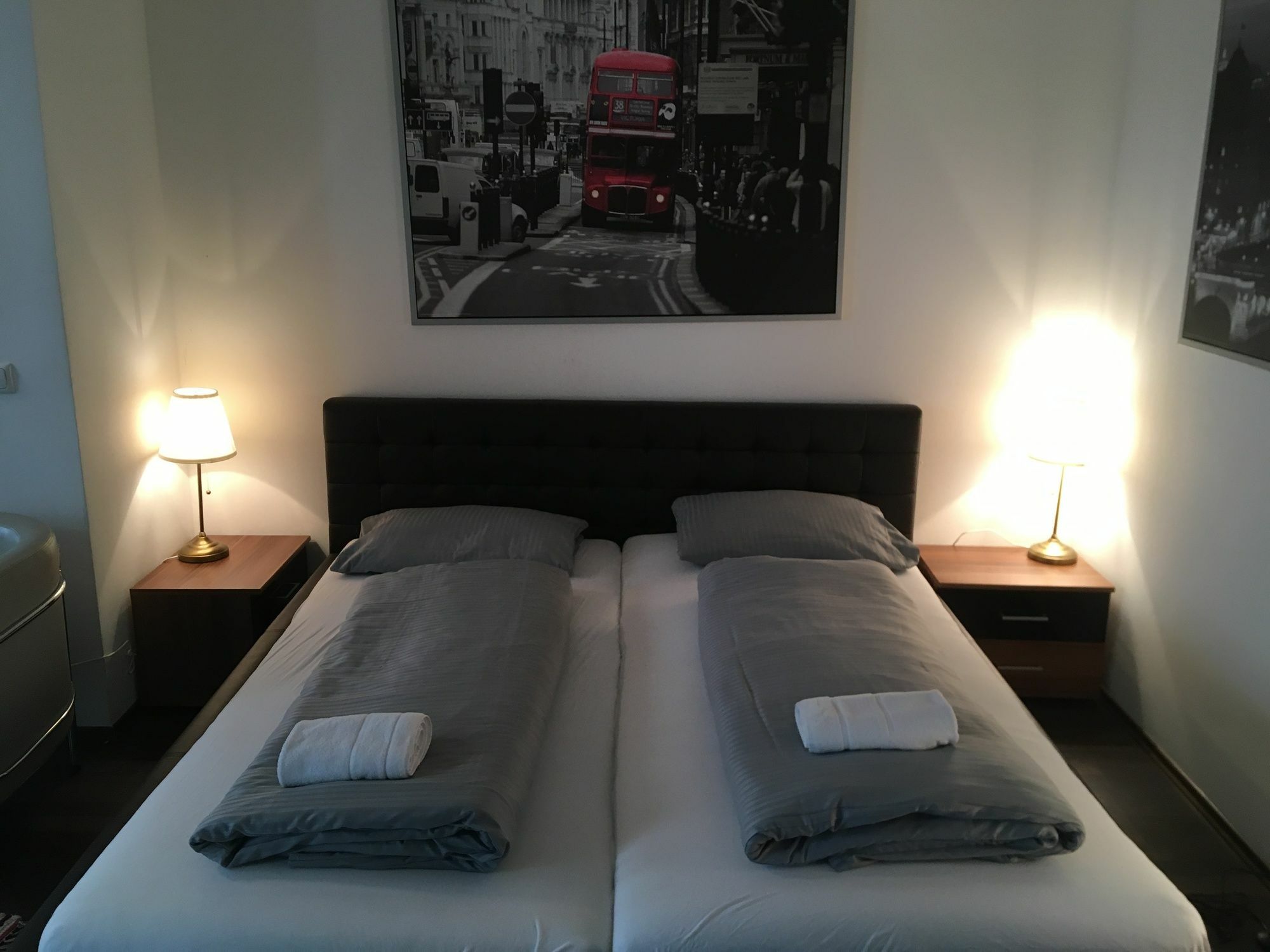Kn Kahtan Boarding House Apartment München Ngoại thất bức ảnh