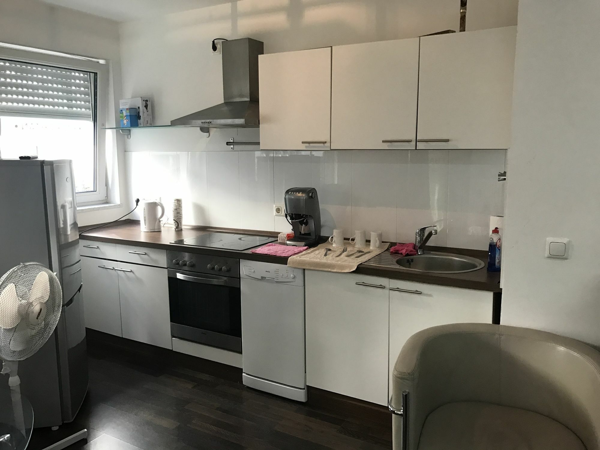 Kn Kahtan Boarding House Apartment München Ngoại thất bức ảnh
